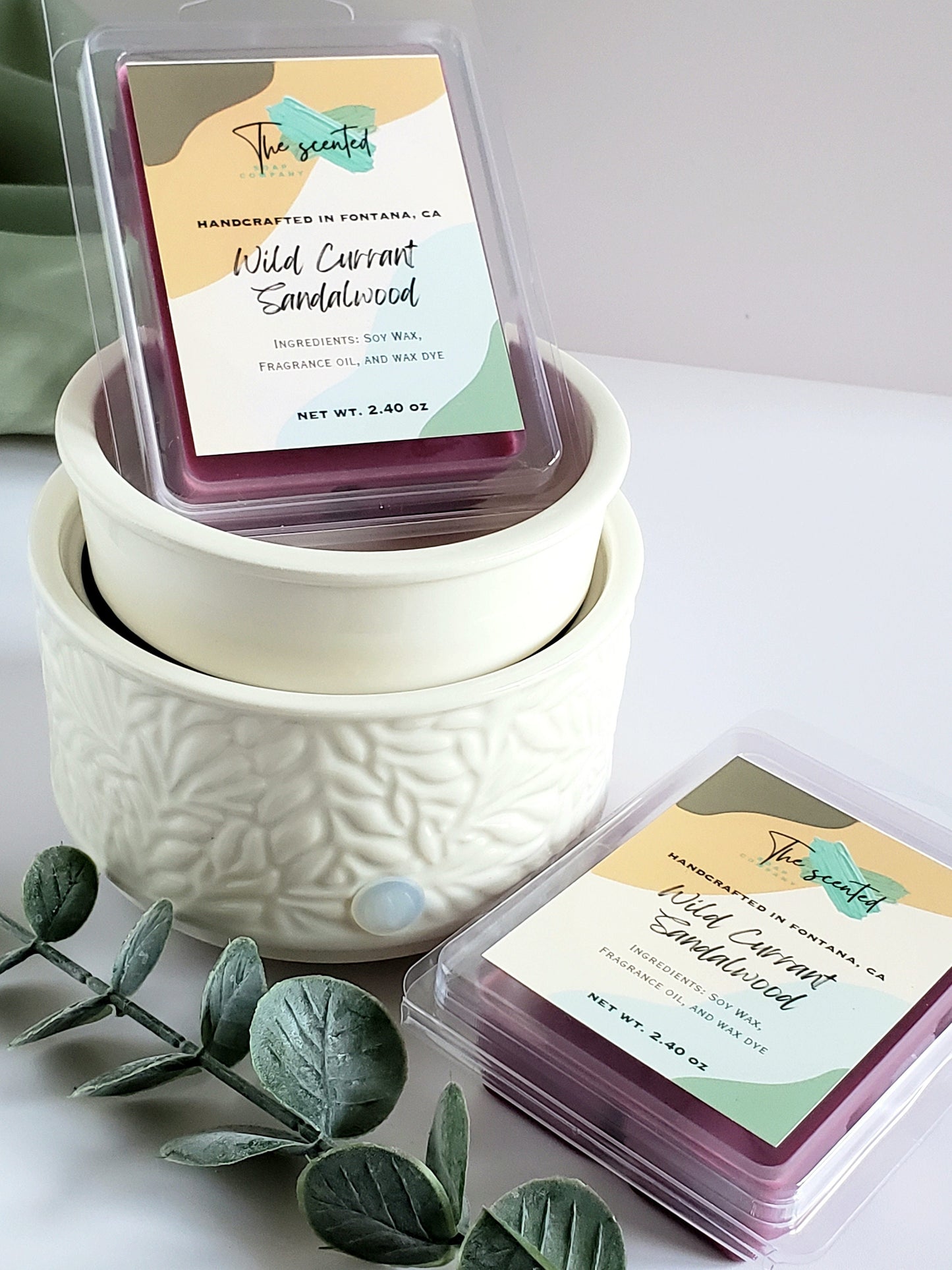 Wax Melts Soy Wax Melts Scented WILD CURRANT and SANDALWOOD Wax Melts Candle Wax Melts 6 Cavity Clamshell Wax Melts